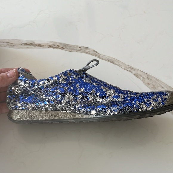 EUC Stuart Weitzman sequinned sneakers - Picture 4 of 14